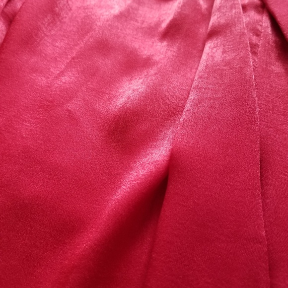 PLUS size on/off shoulder red dress - Picture 6 of 6